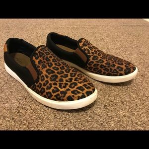 Leopard loafers sz10